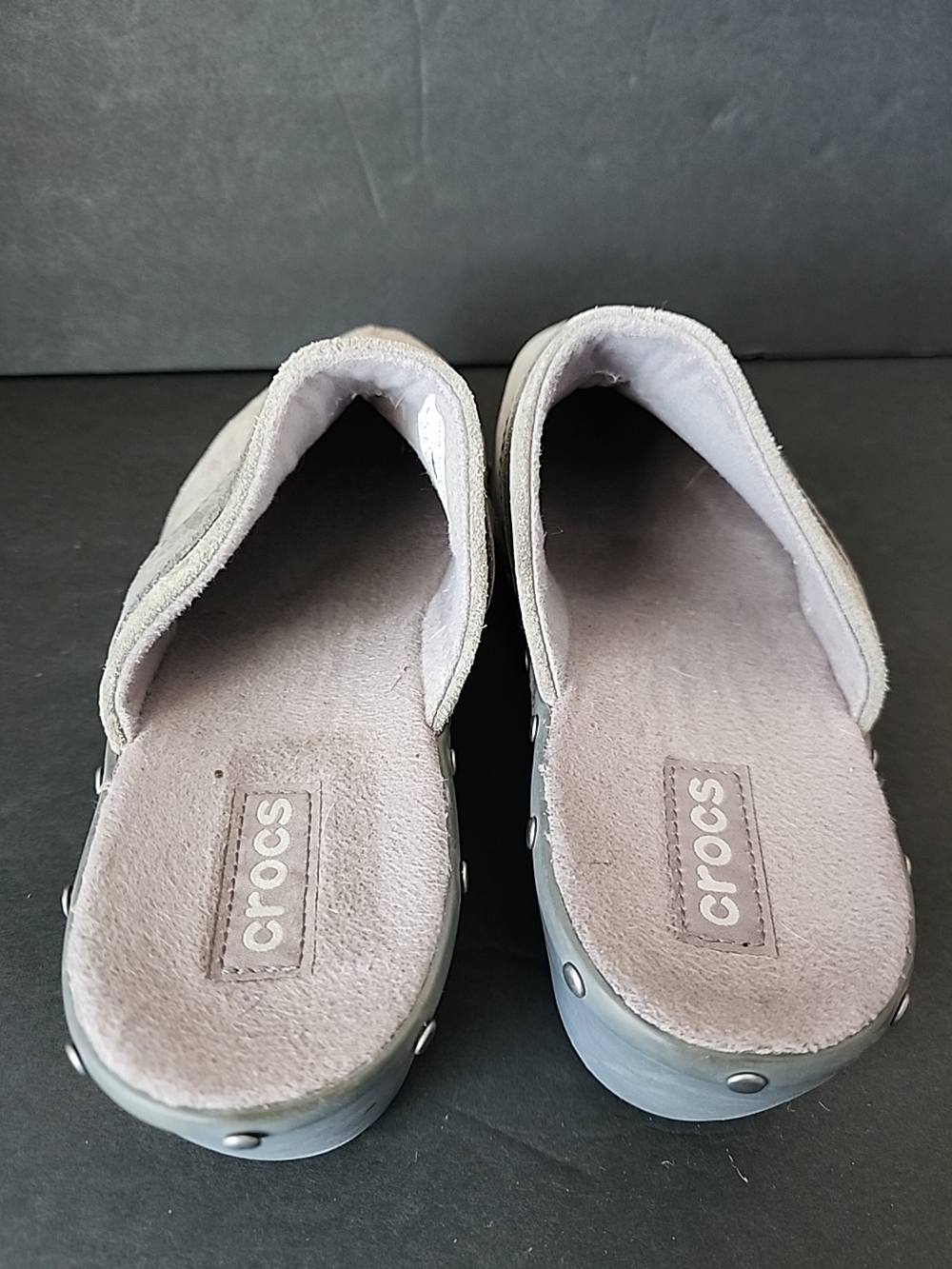 Suede Slip-On Clogs in Light Gray Womens Size 9 - Picture 6 of 8